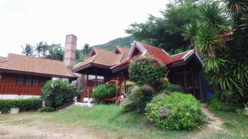 Гостиница Tanyaporn House