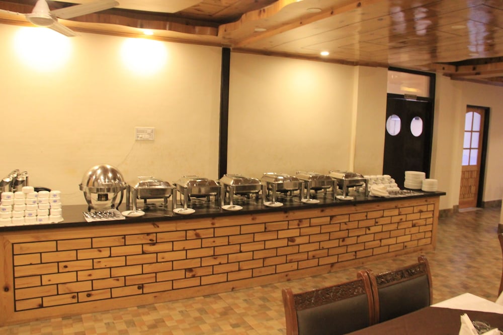 Фото Hotel Royal Gasho