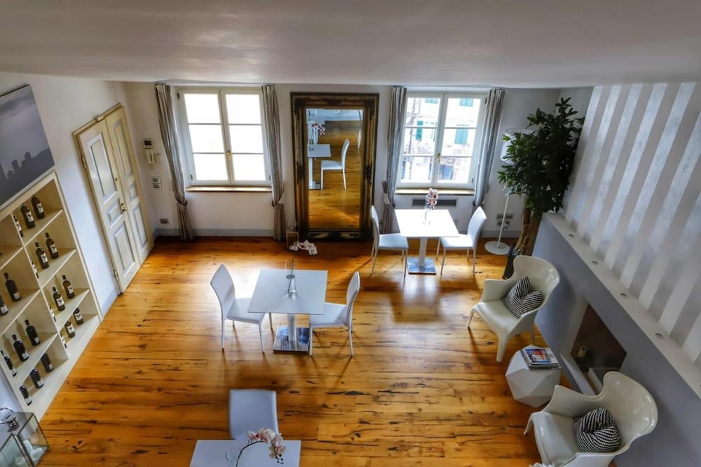 Фото B&b Le Logge Luxury Rooms