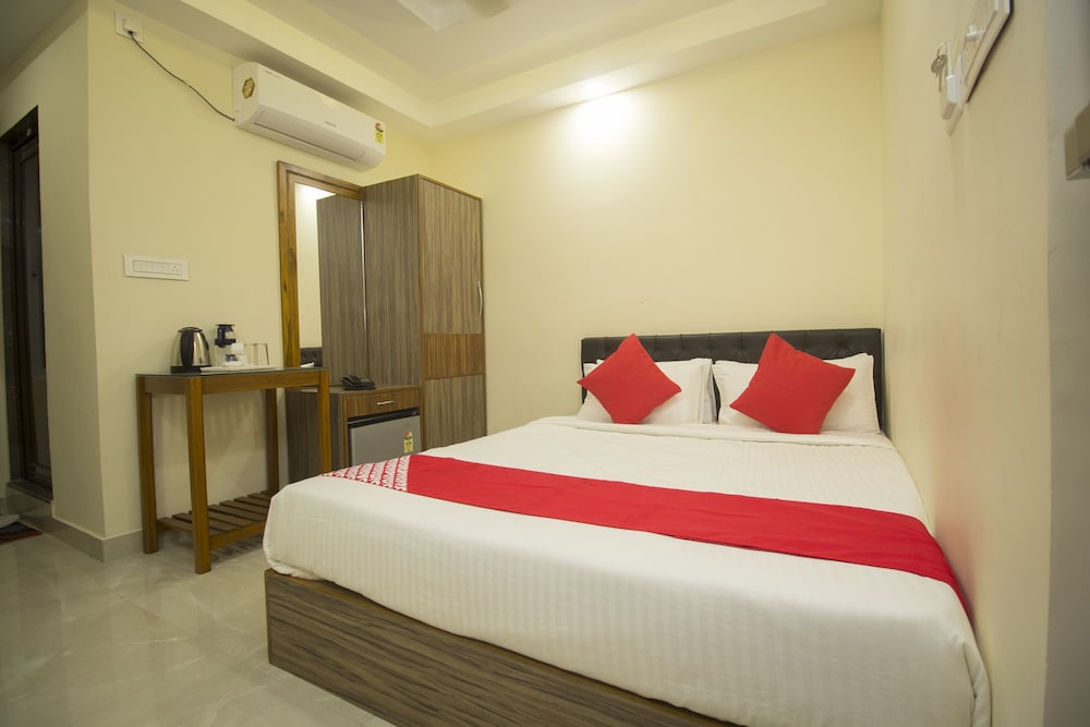 Фото Oyo 24810 Silver Crescent