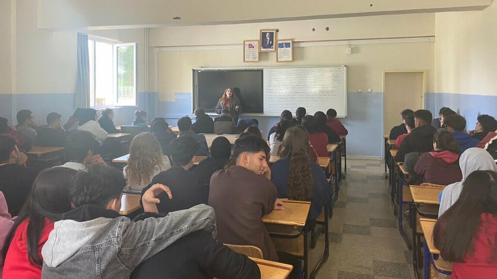 School Izzettin Keykavus Anatolian High School, Sivas, photo