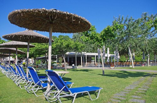Гостиница Sun Beach Platamon Resort