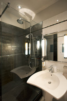 Фото Hôtel des Bains