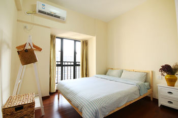 Фото Benshujia Hotel Apartment Pazhou Complex