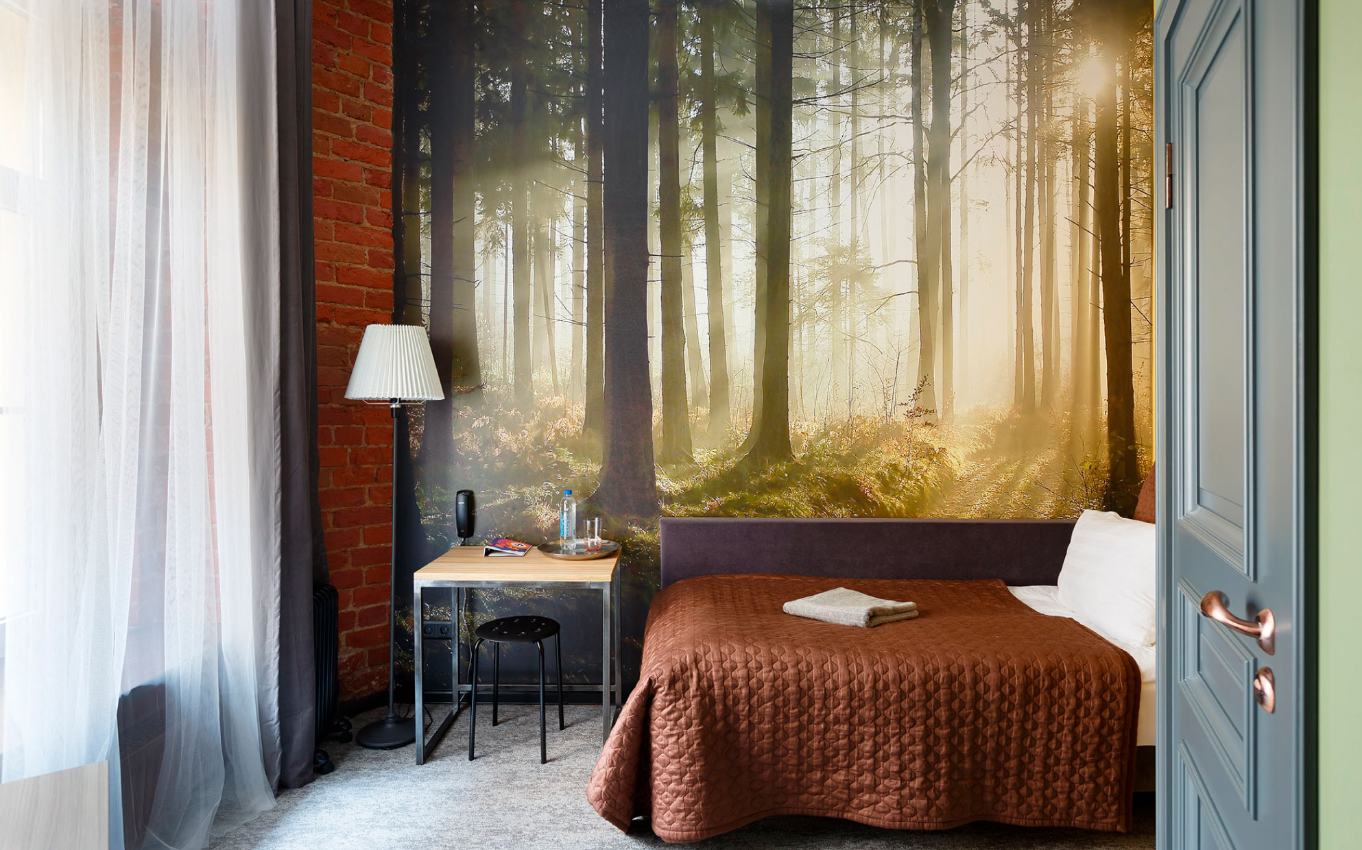 Фото отеля 1