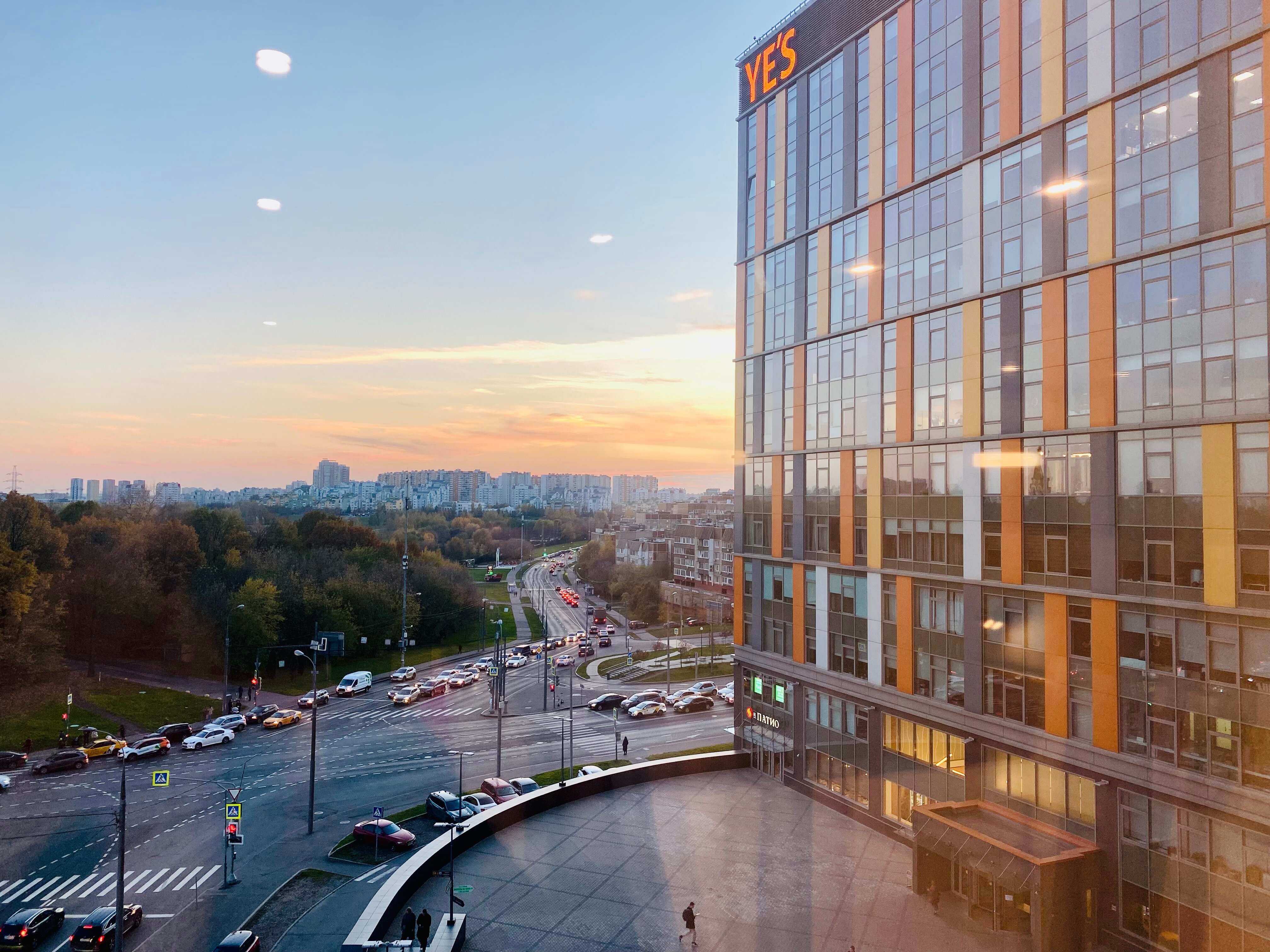 Фото отеля 1