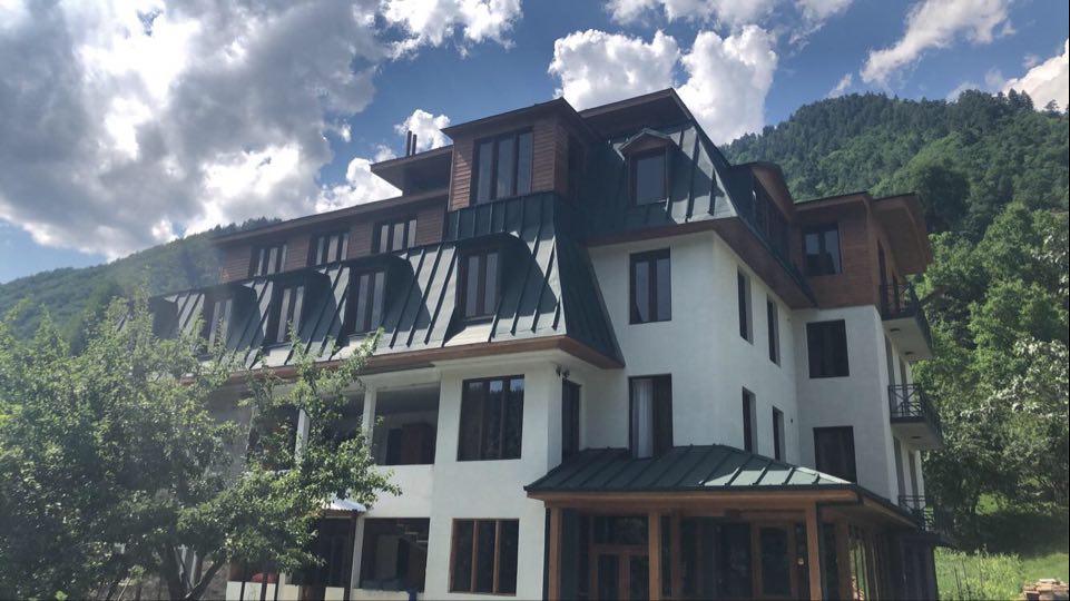 Фото Latour Mestia