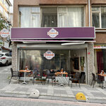 Cafe Neva Breakfast (İstanbul, Kadikoy, Osmanağa Mah., Nüshetefendi Sok., 56C) ، مقهى