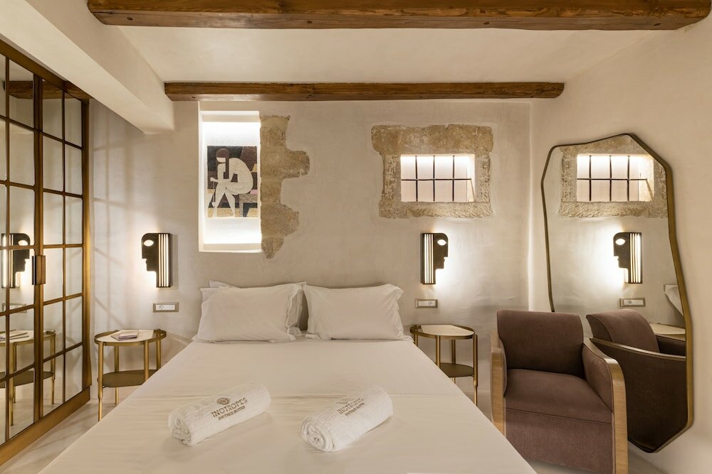 Фото Inotropes Boutique Suites - Adults Only