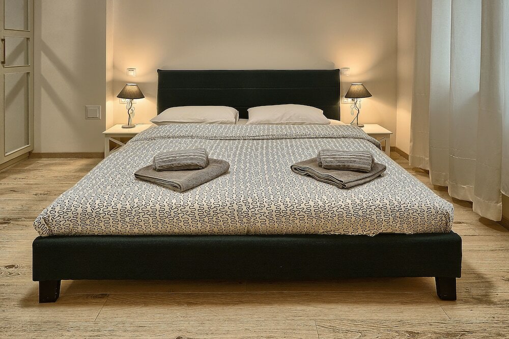 Фото Baratero City Corner II Apartment