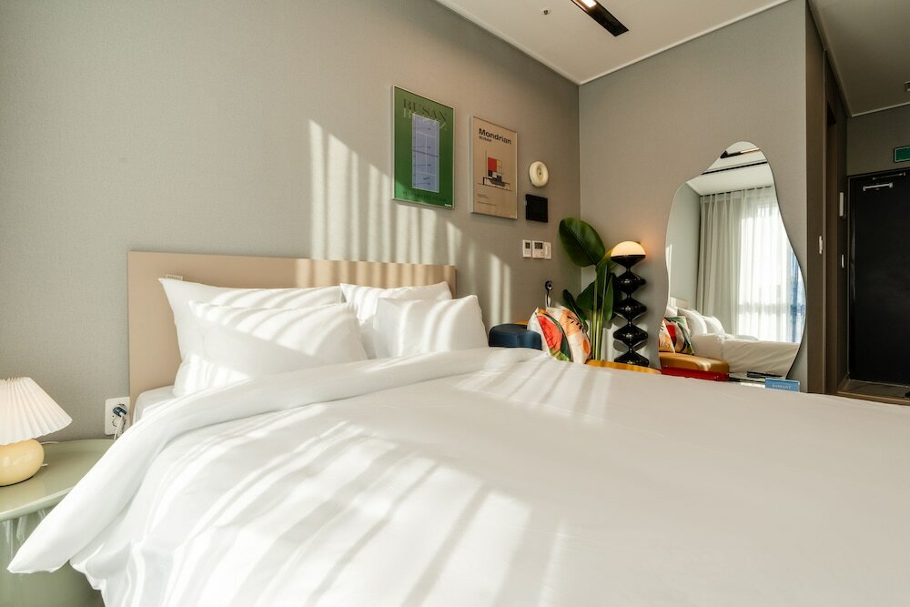 Фото Radiant Nampo