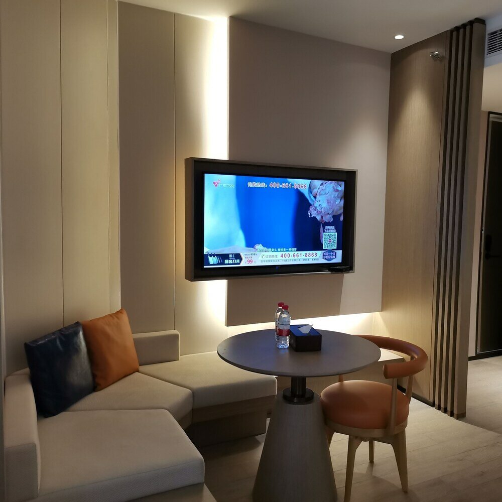 Фото Foshan Xinxuangong Hotel