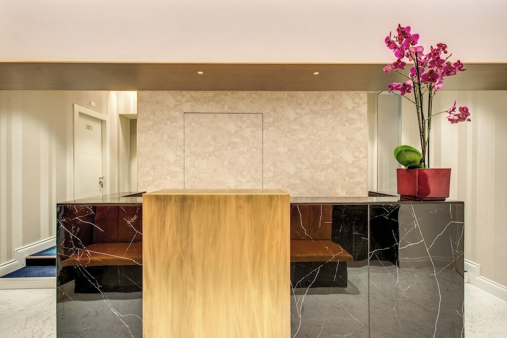 Фото Babuino Palace Suites