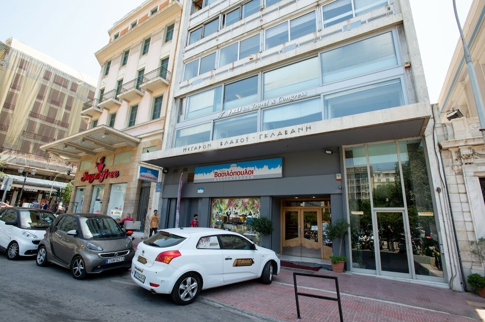 Фото отеля 1