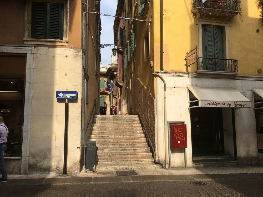 Фото Piazza Erbe Lodge