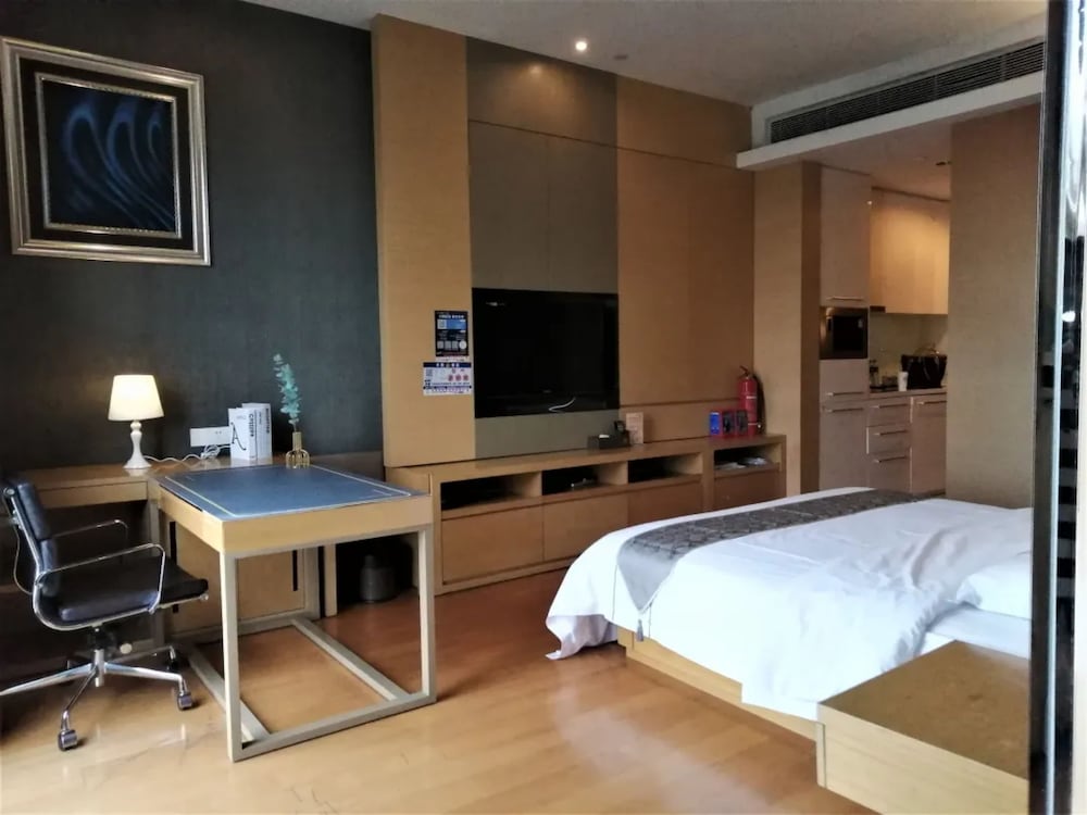 Фото Easy Holiday Inn