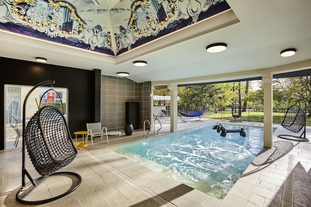 Фото Mercure Château Fontainebleau Demeures de Campagne