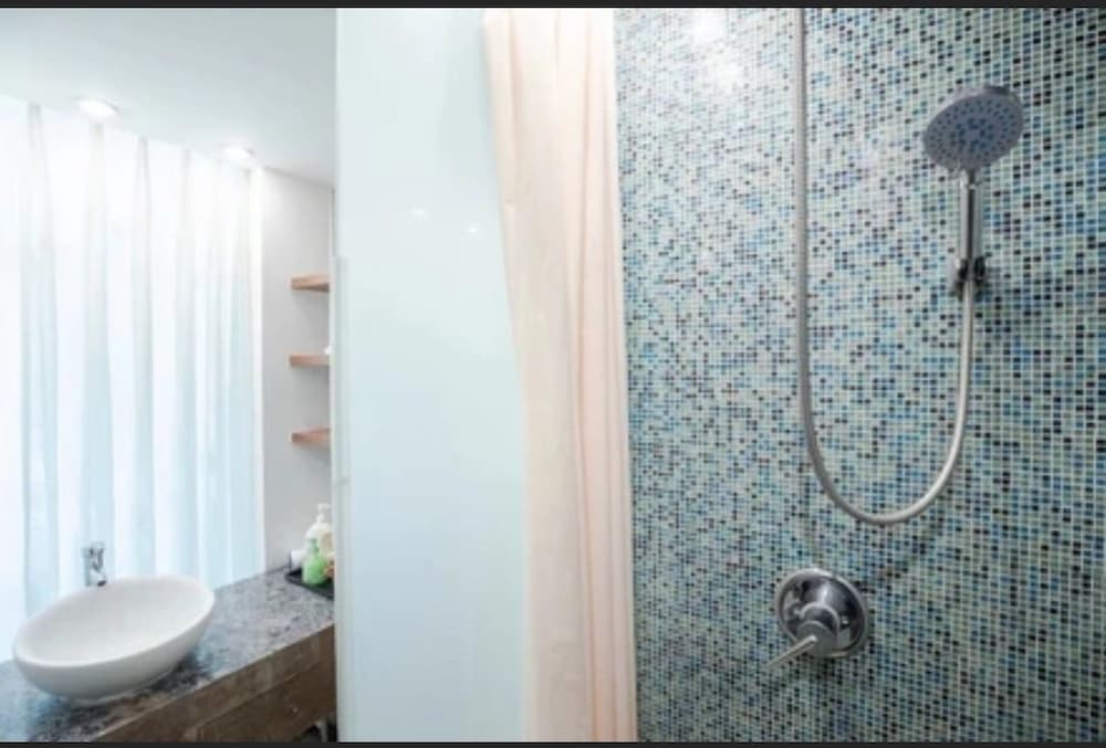 Фото Kumtai-Seasons Park Apart'Hotel