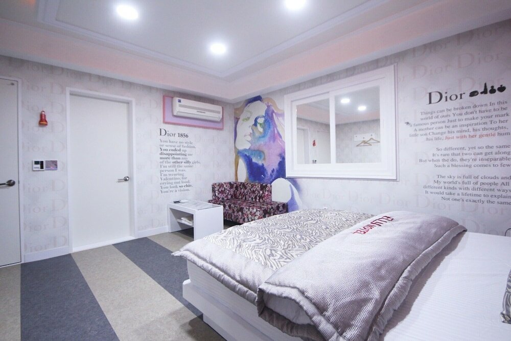 Фото Pohang Mundeok Elly