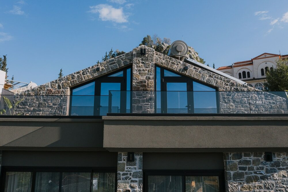 Фото Opal Executive Suites