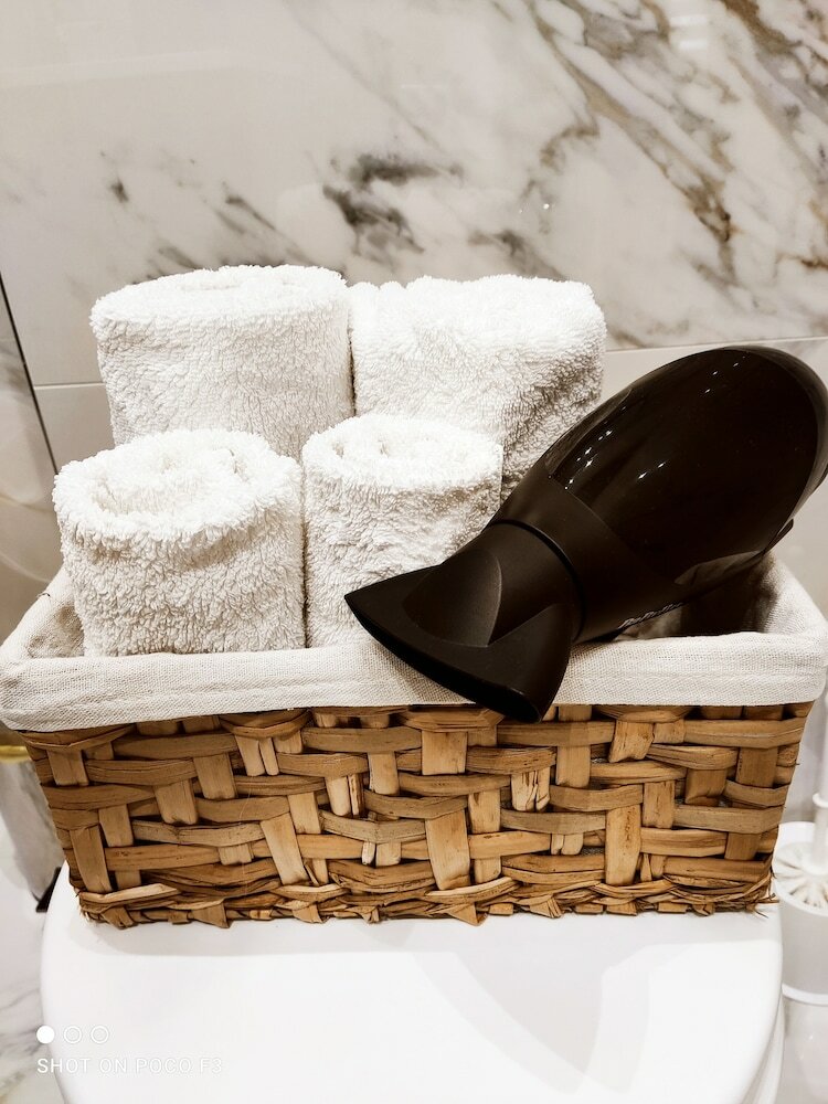 Фото 2Br&Living Center City Chisinau