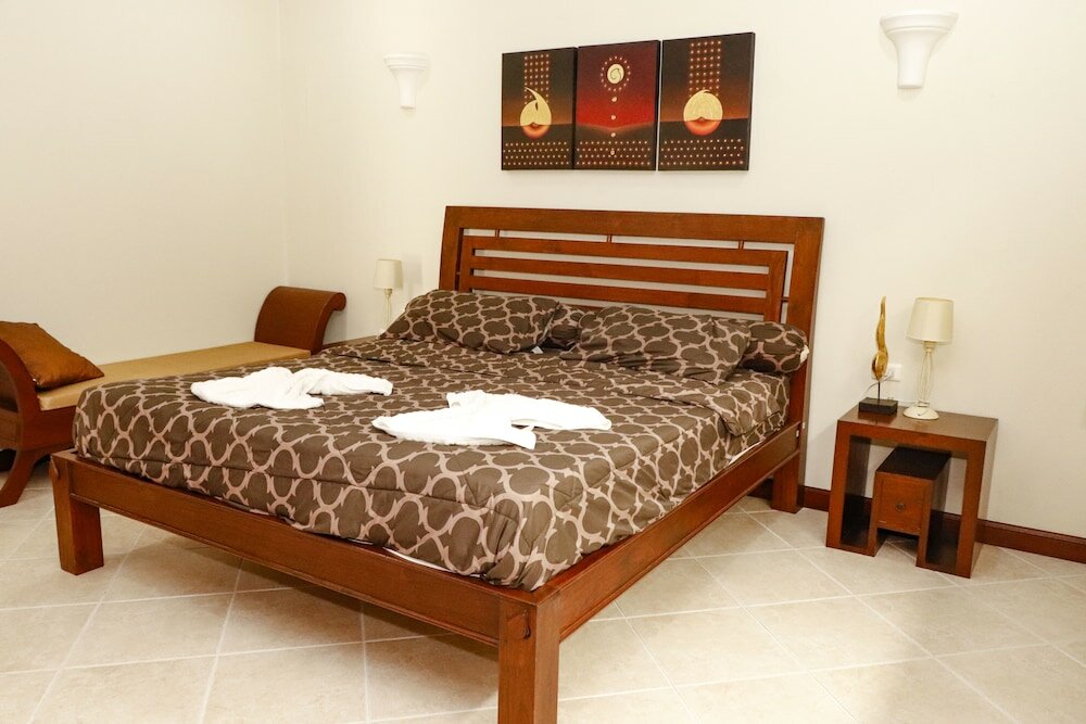 Фото Luxury Private Villa with Pool Jomtien beach