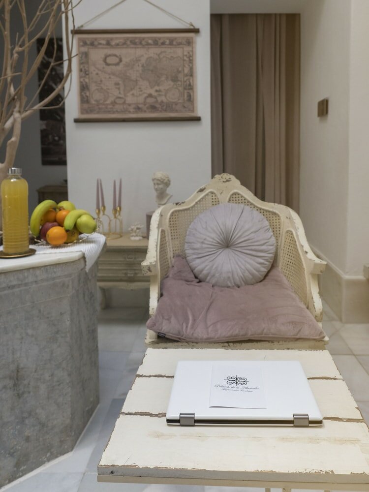 Фото Palacete de La Alameda - Adults Only