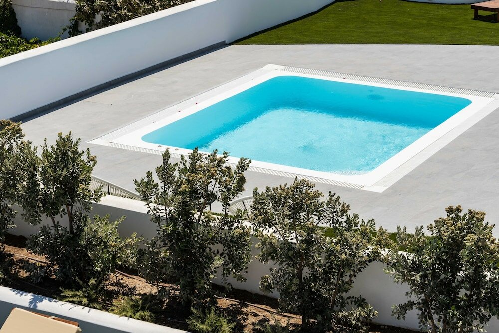 Фото Kyklos luxury Villas with private pool