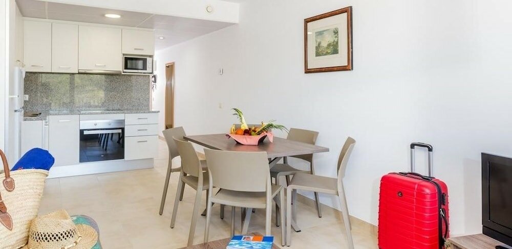 Фото Apartamento cerca de Water World y Gnomo Park