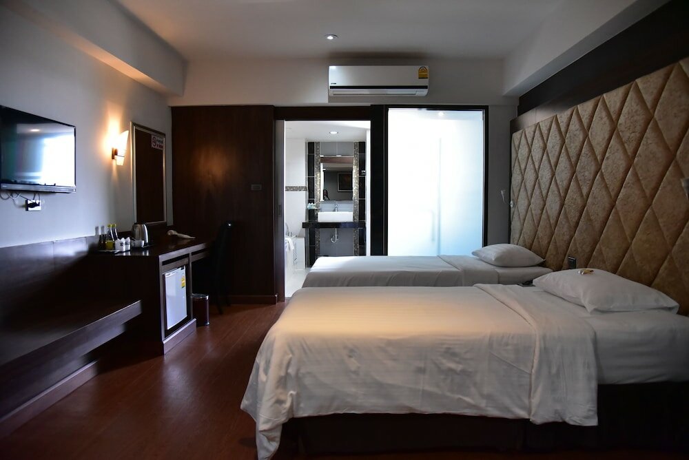 Фото Grand Pink Hotel Hat Yai