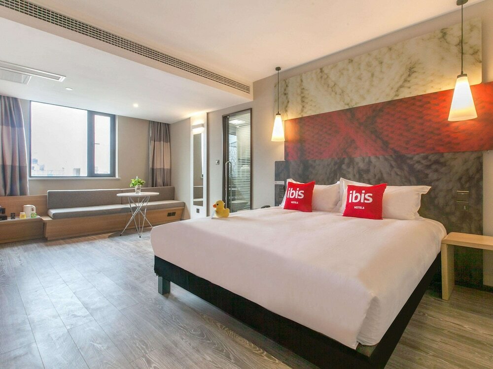 Фото Ibis Wuhan Hubu Alley Hotel