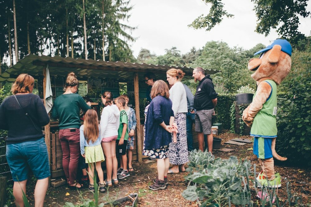 Фото Holiday Suites Limburg