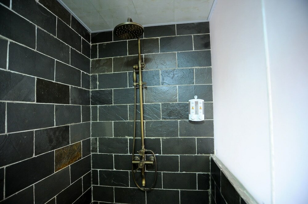 Фото Shu Hostel, Guiyang