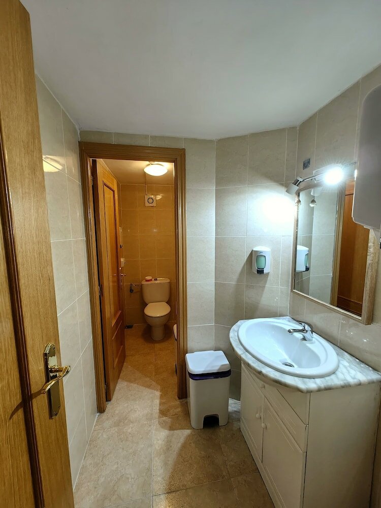 Фото Hostel Siesta & Go Nuevos Ministerios