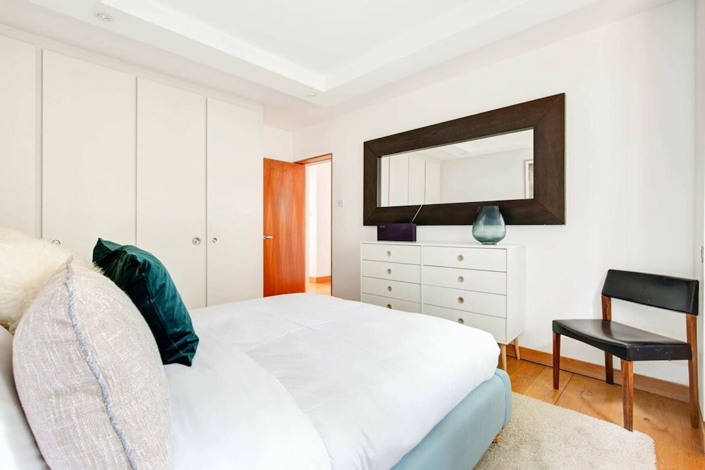 Фото Modern Notting Hill 2 Bedroom Near Royal Oak Tube
