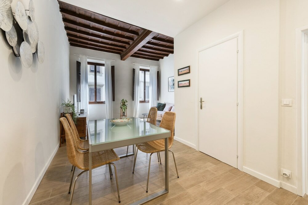 Фото Classic Romana