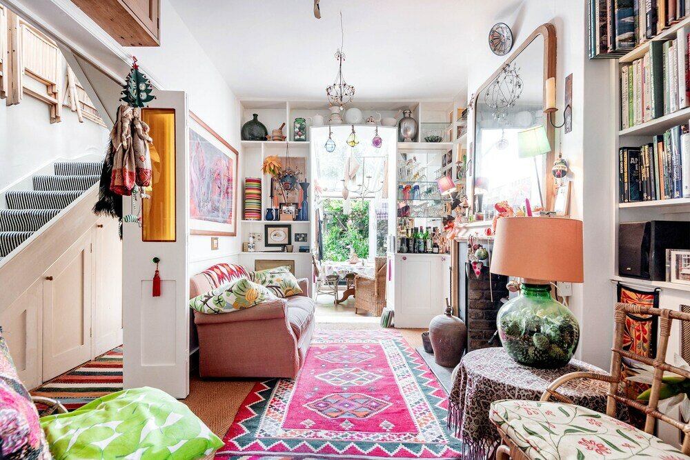 Фото Enchanting Hammersmith Home Close to Shepherds Bush by Underthedoormat