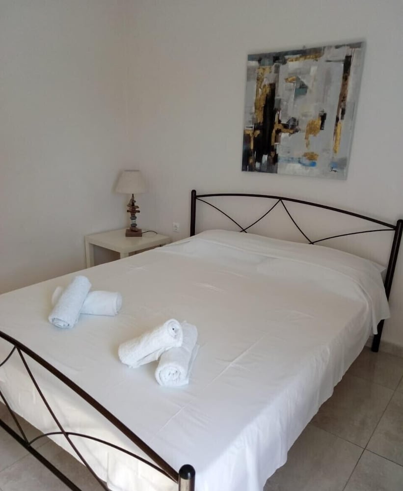 Фото Cozy Apartment Side View of Acropolis