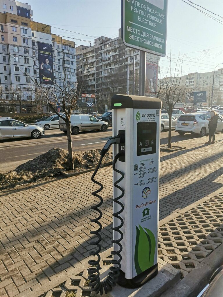 Estación de carga de vehículos eléctricos Electric car charging station, , foto
