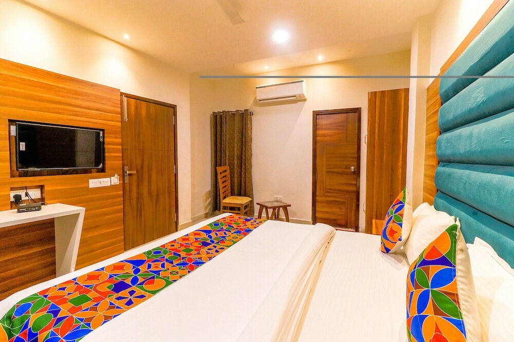 Фото FabHotel Golden Velvet