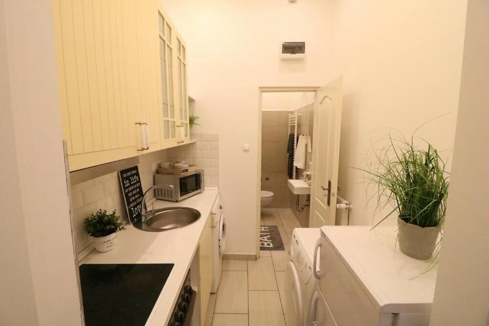 Фото Real Apartments Wesselenyi 10