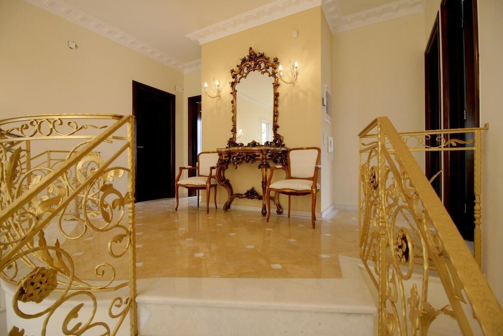 Фото Luxurious Villa Anthi