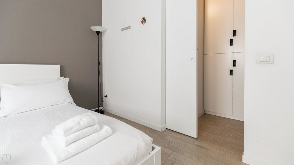 Фото Italianway - Spontini 10