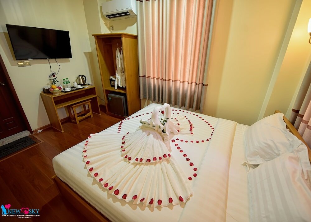 Фото Hotel Homey Mandalay