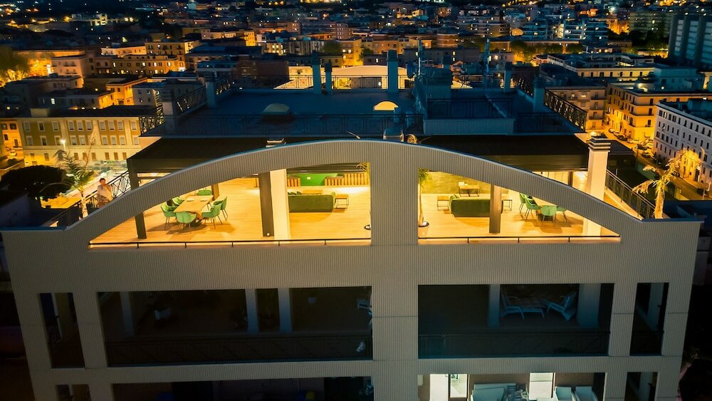 Фото Tower Beach Suite