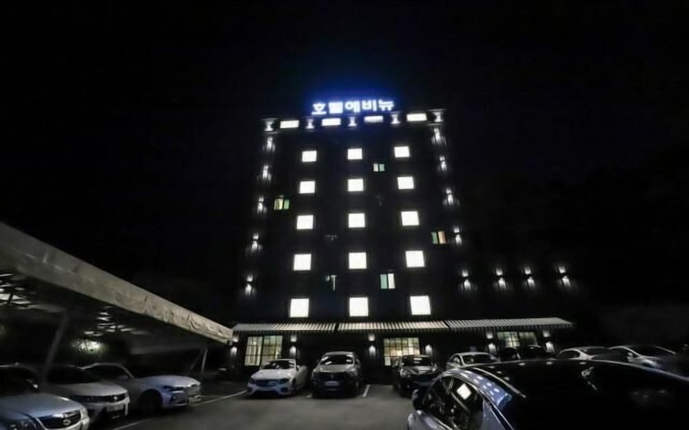 Фото Yongin Avenue Hotel