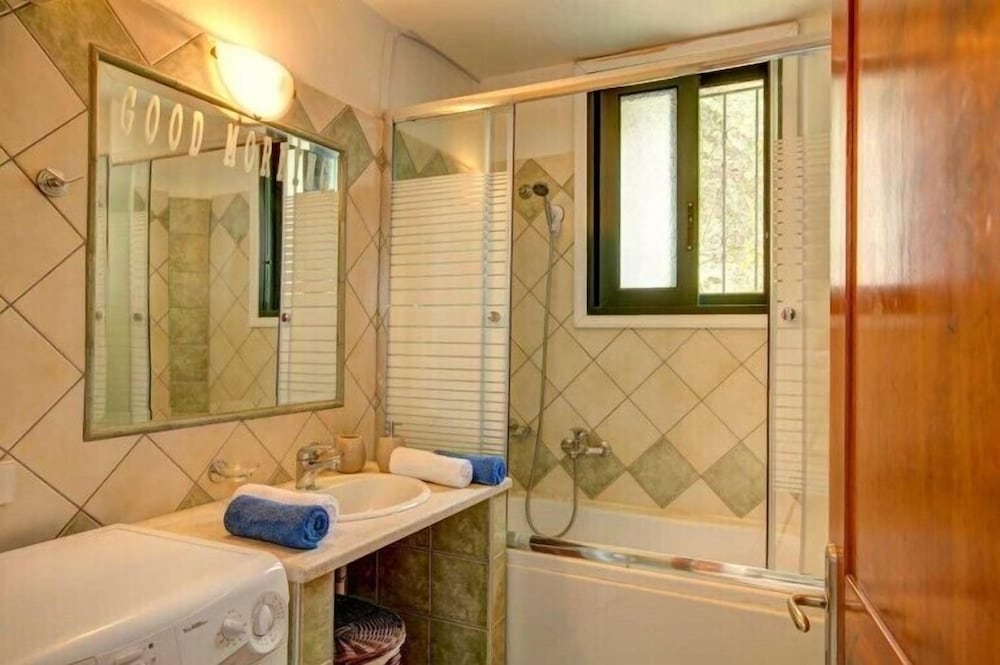 Фото Villa Iremia & Villa Galini