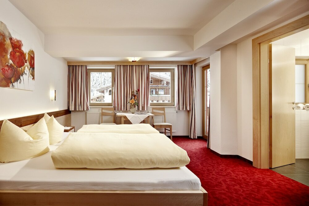 Фото Hotel Sonnenhof