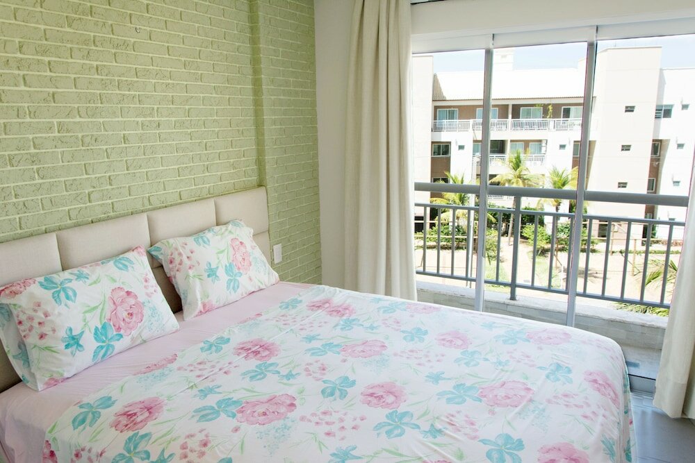 Фото Penthouse Apartment with Hot Tub near Beach