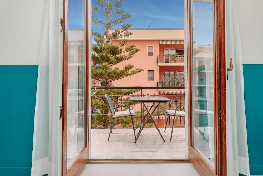 Фото Sorrento Colors&Suites